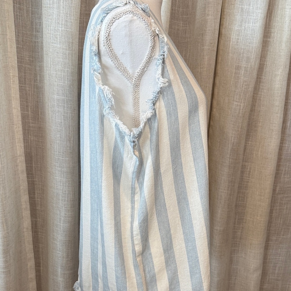 Charlie Paige Blue and White Striped Blouse - Picture 5 of 15
